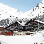 Pierre & Les Bleuets 3* Мерибель